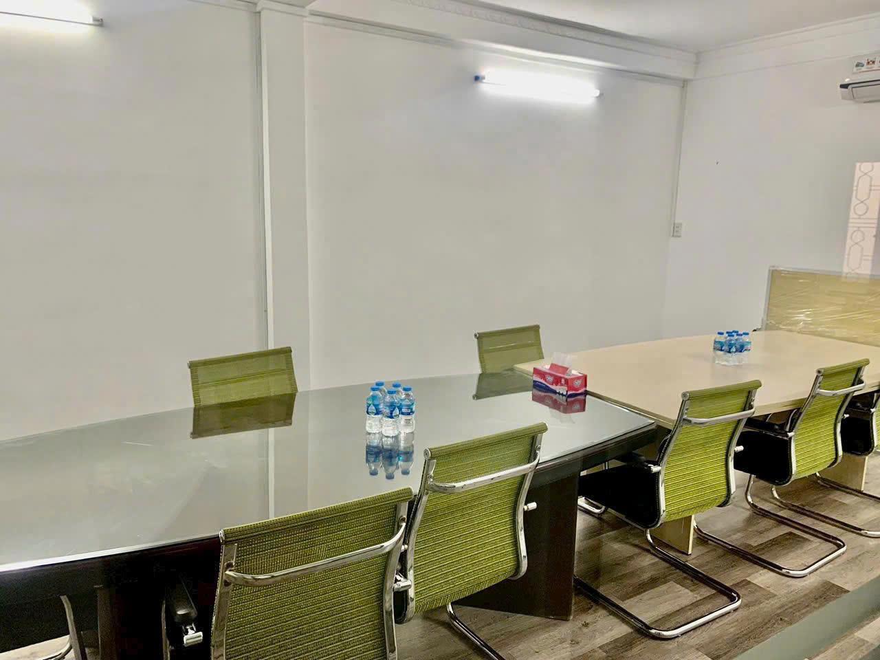 Cho Thuê Nhà 38/6Q Nguyễn Văn Trỗi, Phường 15, Quận Phú Nhuận – 9 Phòng, Gara Ô Tô