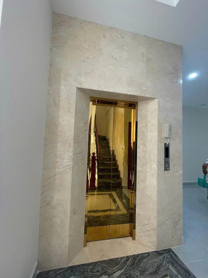 Cho Thuê Tòa Nhà 436A/130 Đường 3/2, Phường 12, Quận 10 – Nhà Mới, Trệt 4 Lầu, Thang Máy