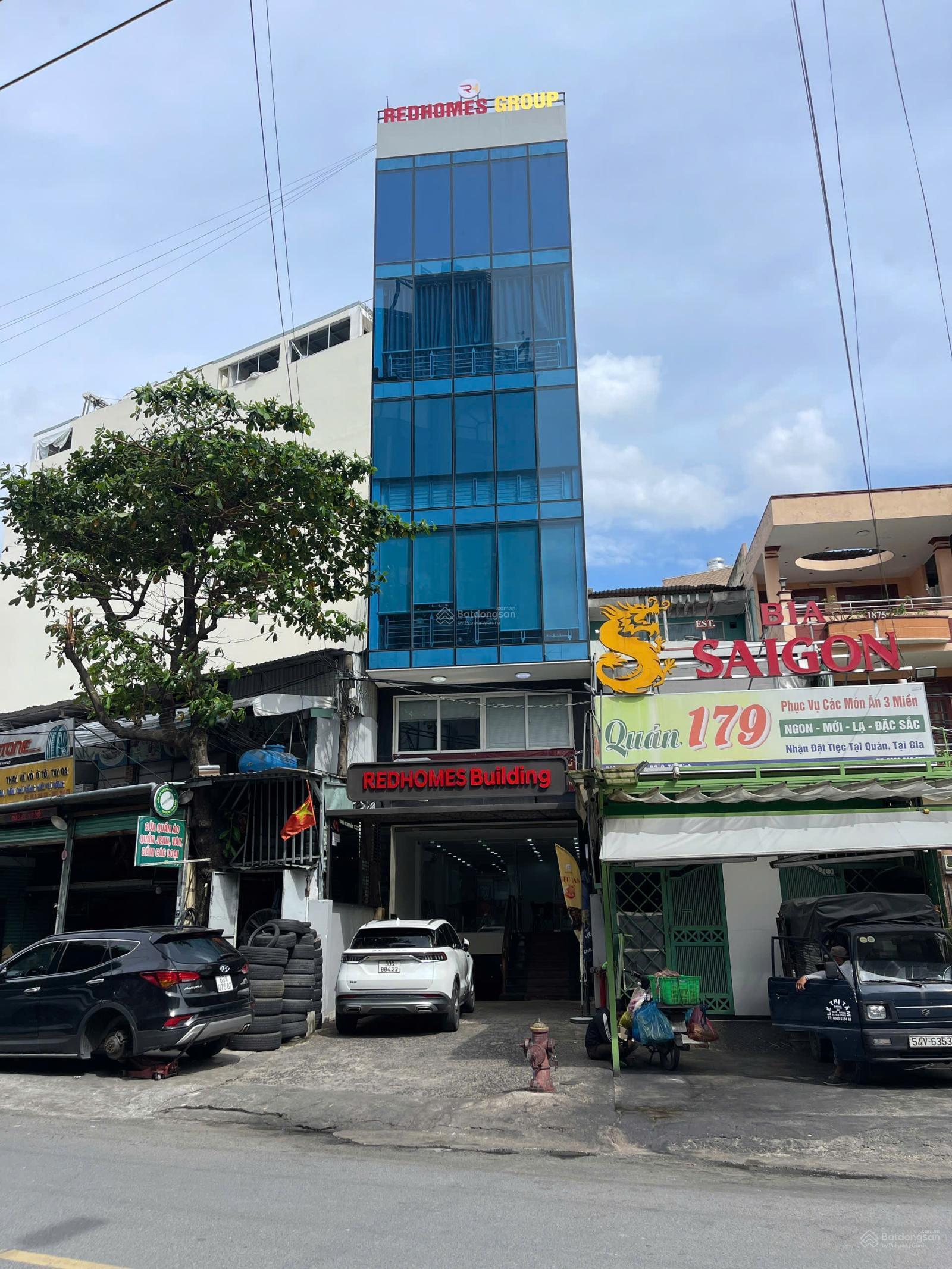 Cho Thuê Tòa Nhà Văn Phòng B82 Bạch Đằng, Quận Tân Bình – Hầm, Lửng, 5 Lầu, Thang Máy