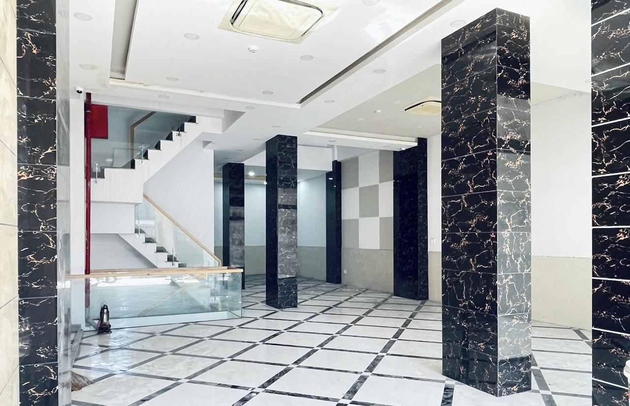 Cho Thuê Tòa Nhà 541 Lạc Long Quân, Quận Tân Bình – Hầm 6 Tầng, 21 Phòng Full Nội Thất
