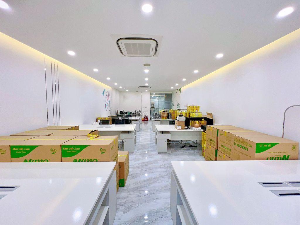 Cho Thuê Tòa Nhà 81 Hồ Bá Kiện, Phường 15, Quận 10 – Hầm Lửng 5 Lầu