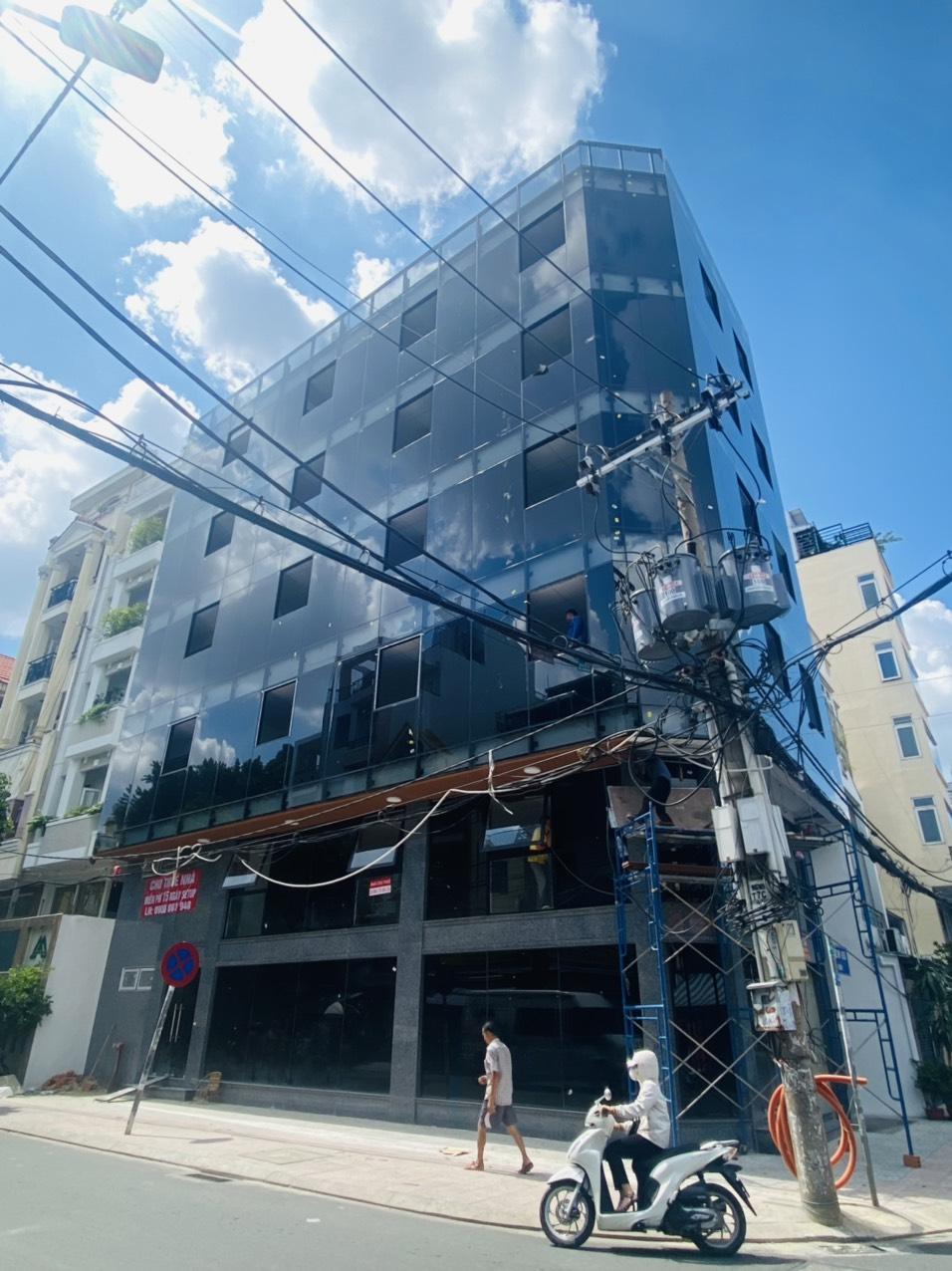 Cho Thuê Tòa Nhà 65 Nguyễn Minh Hoàng, Quận Tân Bình – Hầm 6 Lầu, Thang Máy, PCCC
