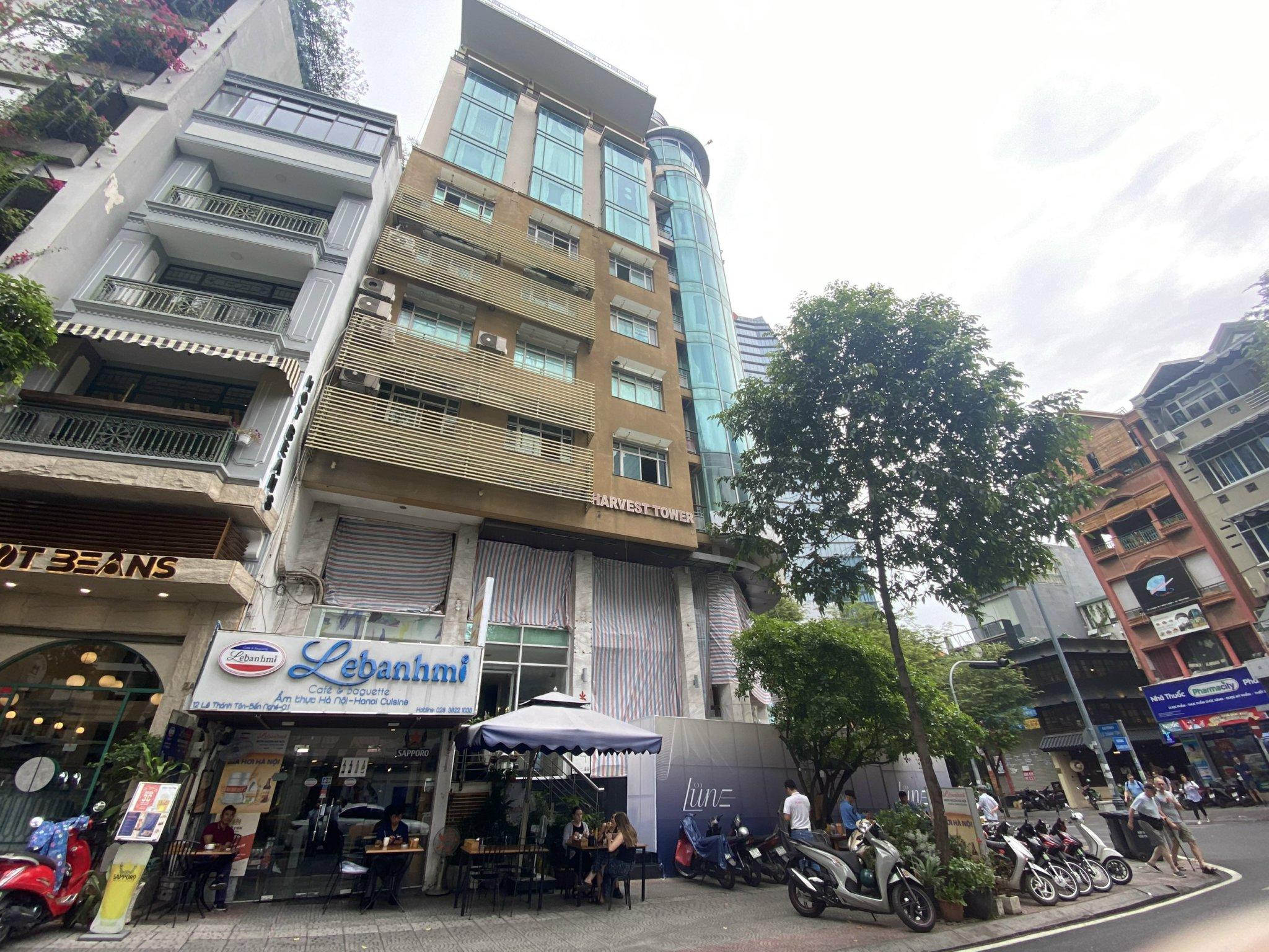 Cho thuê tòa nhà góc 2MT Lê Thánh Tôn Quận 1 – 10 tầng, 1300m²