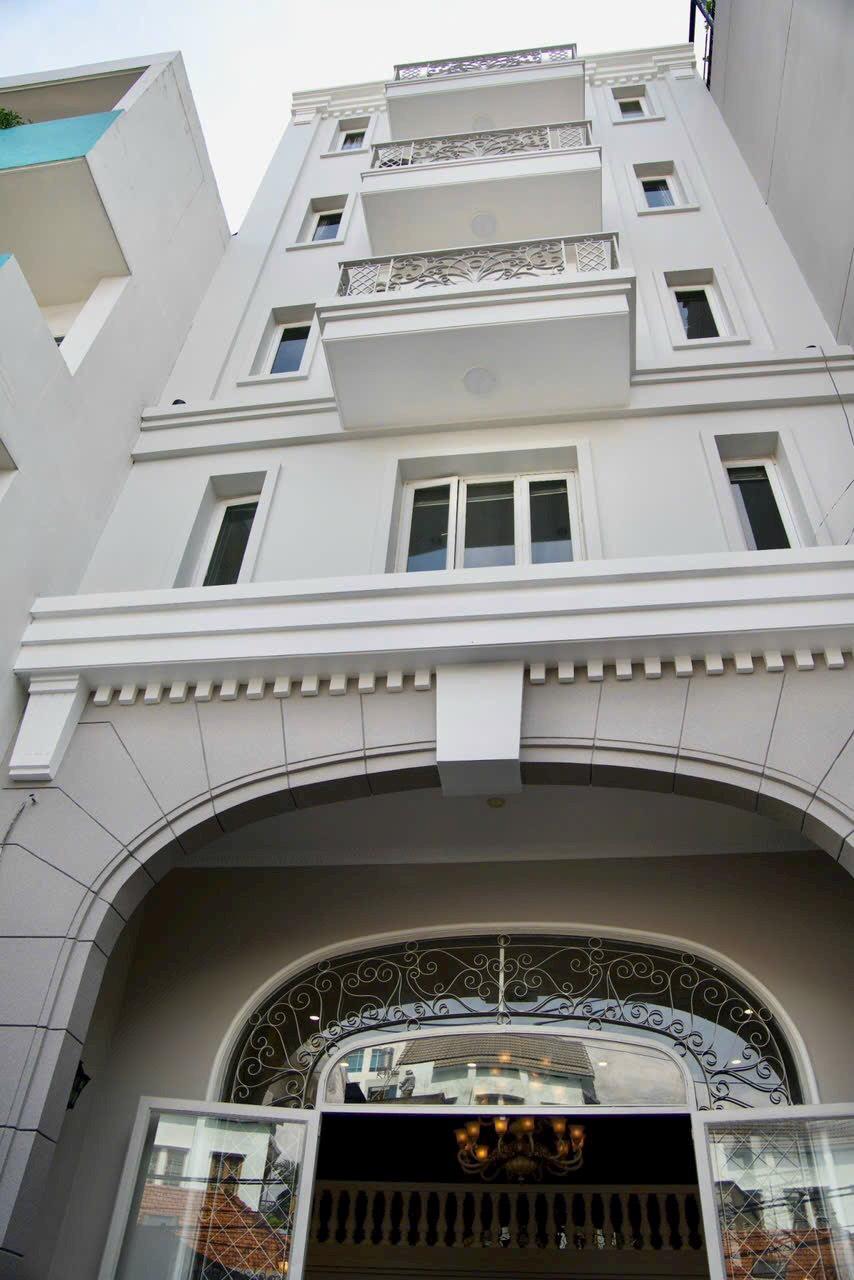 Cho Thuê Tòa Nhà 14 Võ Trường Toản, Quận Bình Thạnh – Lửng 7 Lầu, DT 267,3m²