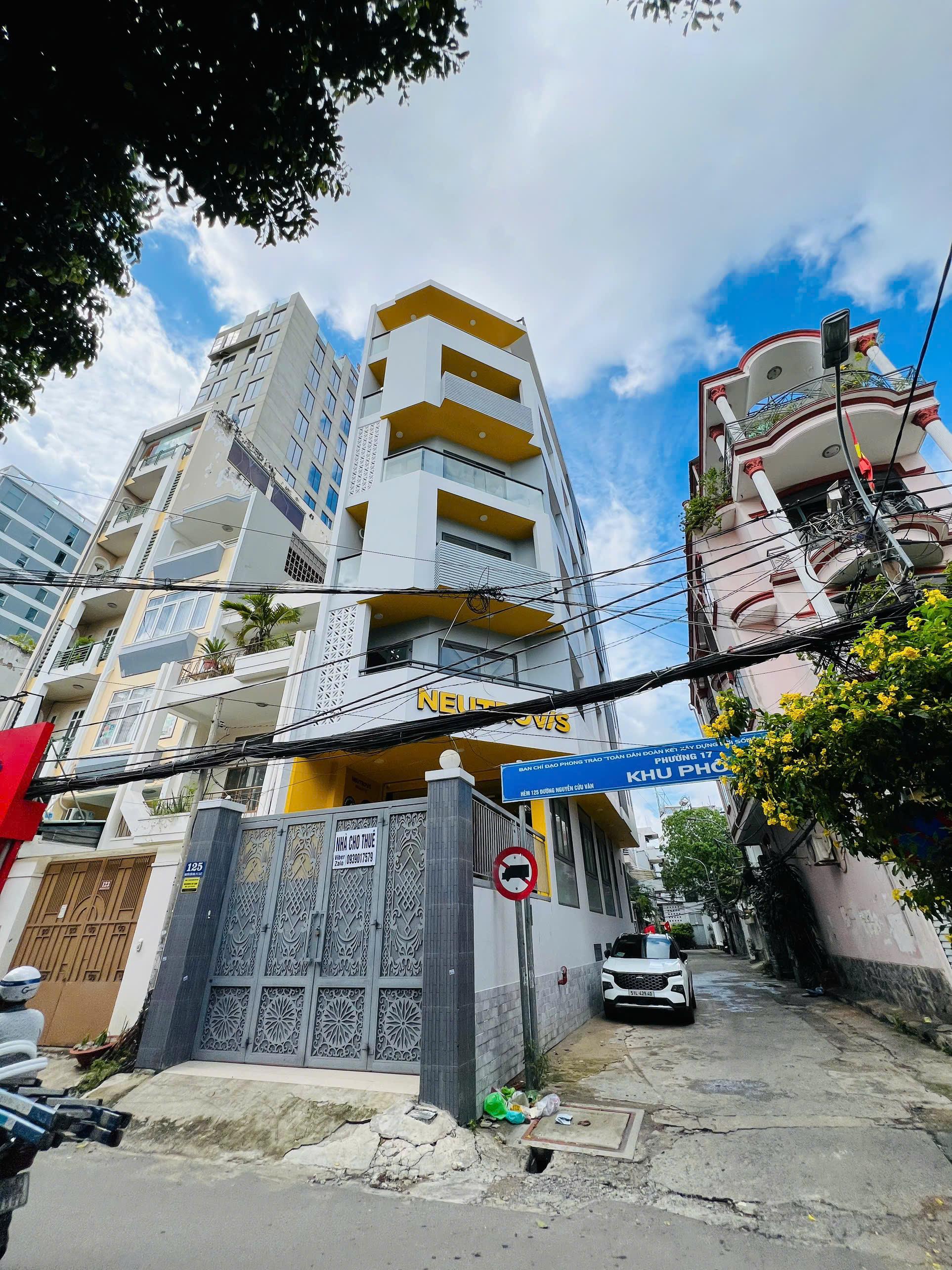 Cho Thuê Tòa Nhà 125 Nguyễn Cửu Vân, Bình Thạnh – Hầm, 5 Lầu, Thang Máy
