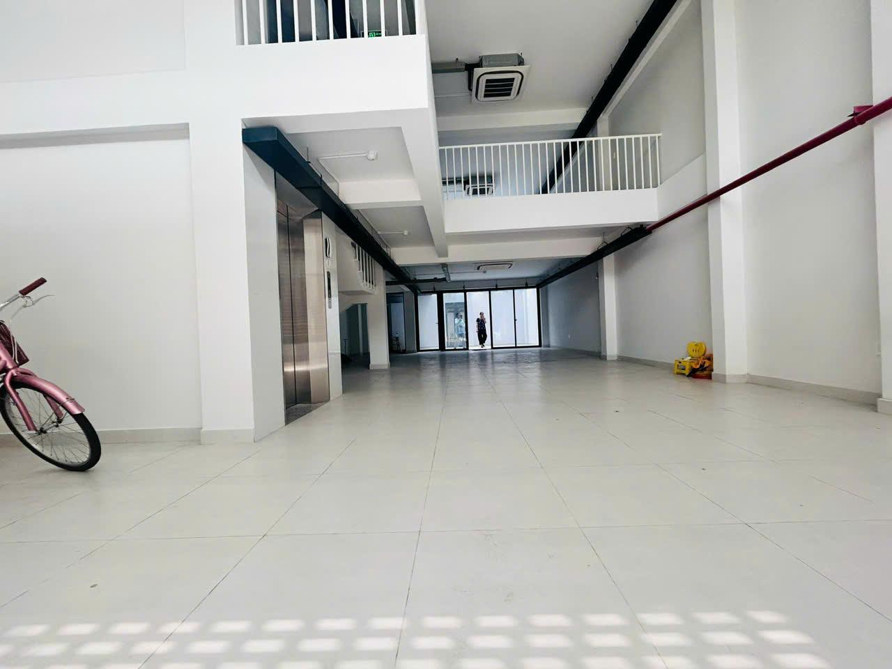 Cho thuê tòa nhà Lê Trung Nghĩa, Tân Bình – thang máy, PCCC