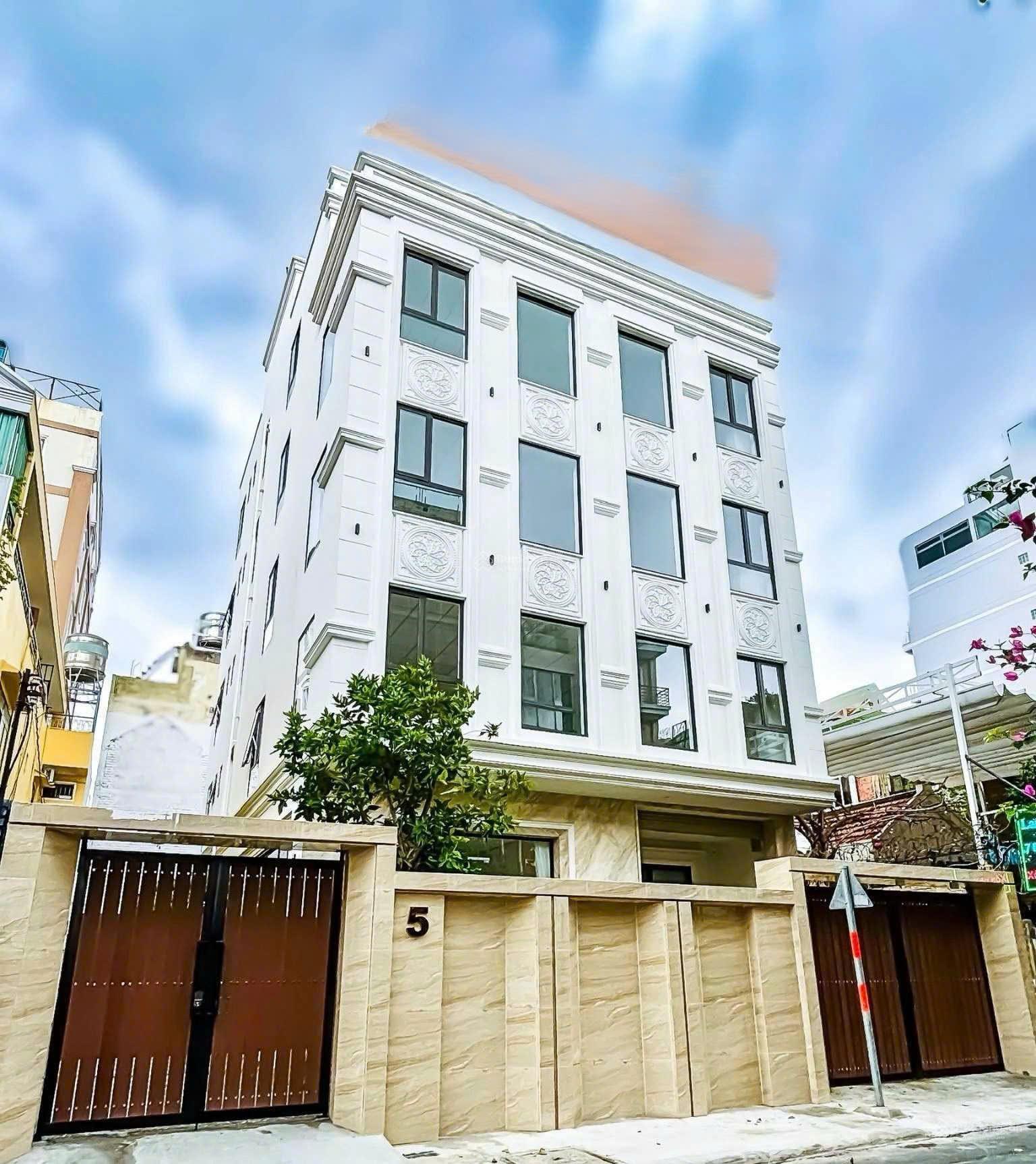 Cho thuê tòa nhà Đặng Tất, Quận 1 – DTSD 920m², hầm + 4 lầu