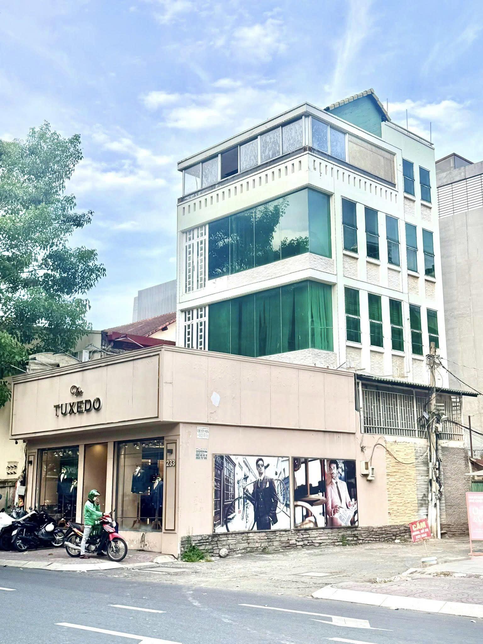 Cho Thuê Nhà 2MT 233 Võ Thị Sáu Quận 3 – 6x18m, 1 Trệt 4 Lầu