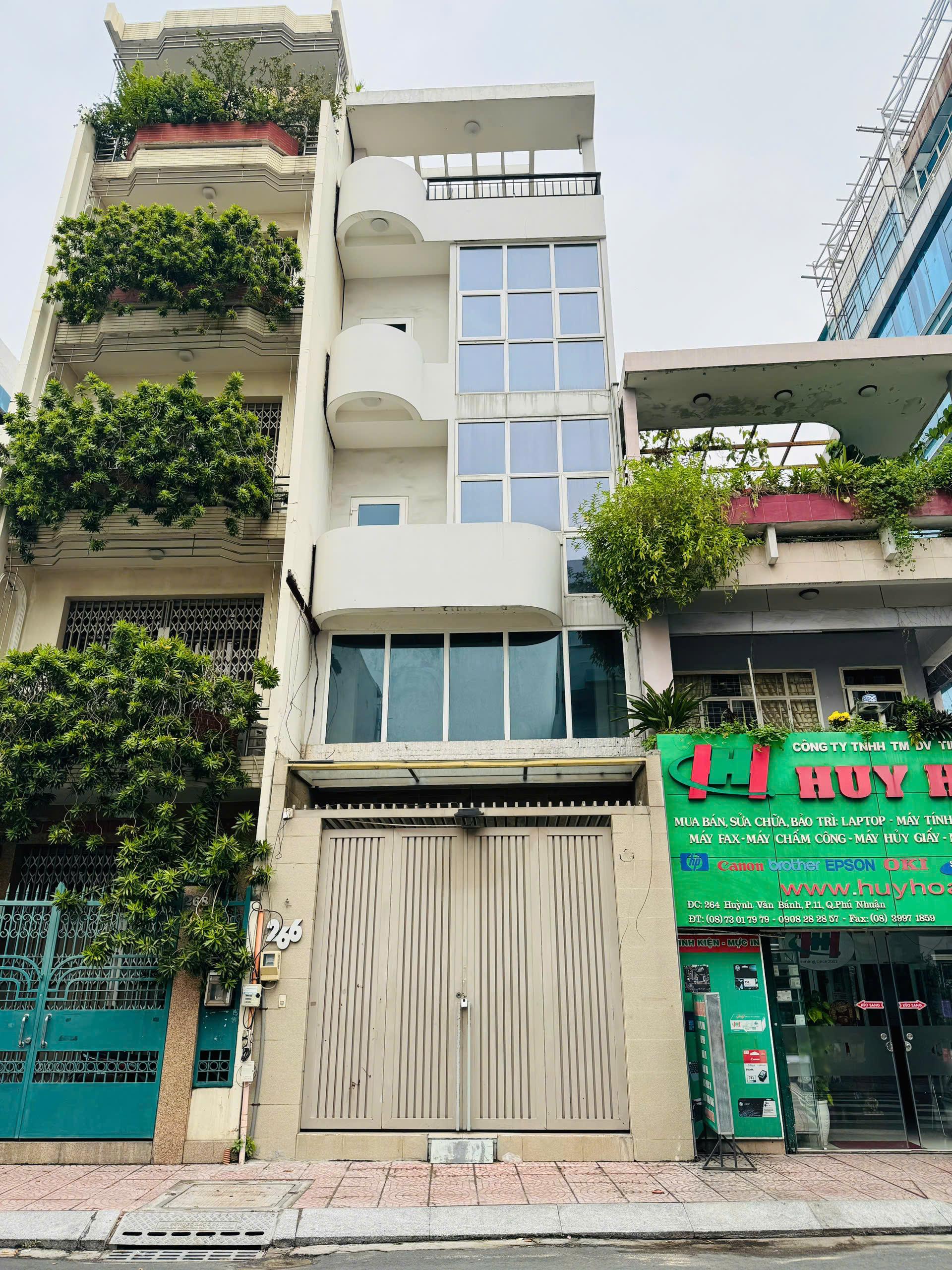 Cho Thuê Nhà Cao Cấp 266 Huỳnh Văn Bánh, Phú Nhuận – 5 Tầng, Thang Máy