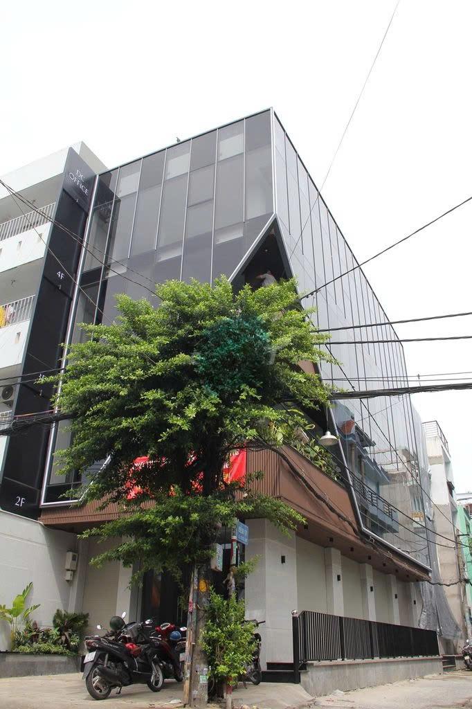 Cho thuê nhà 17-17C Nguyễn Hữu Tiến, Tân Phú – 3 Lầu, Sẵn Máy Lạnh