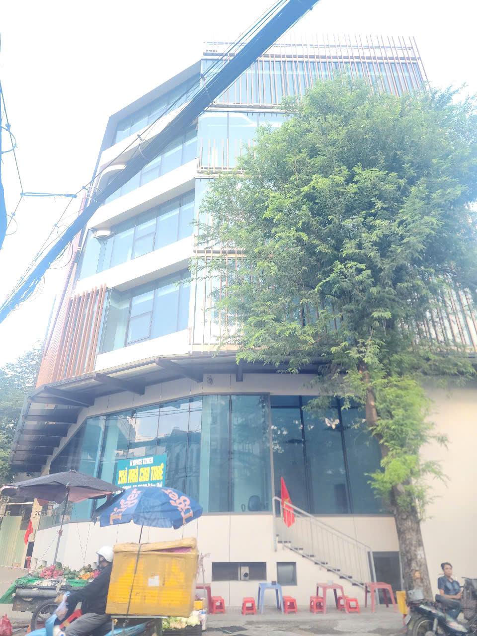 Cho Thuê Tòa Nhà 38 Cửu Long, Tân Bình – Hầm 6 Lầu, DT 10x18m, Giá 440 Triệu/Tháng
