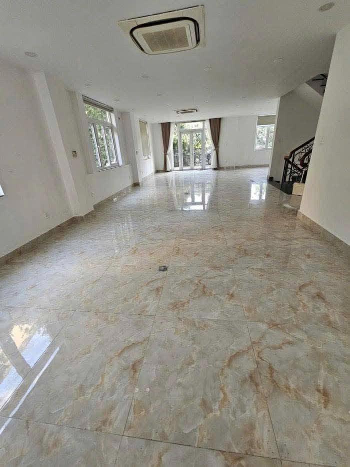 Cho Thuê Tòa Nhà 3 Thái Thuận, Phường An Phú, Quận 2 – Hầm, Trệt, 2 Lầu