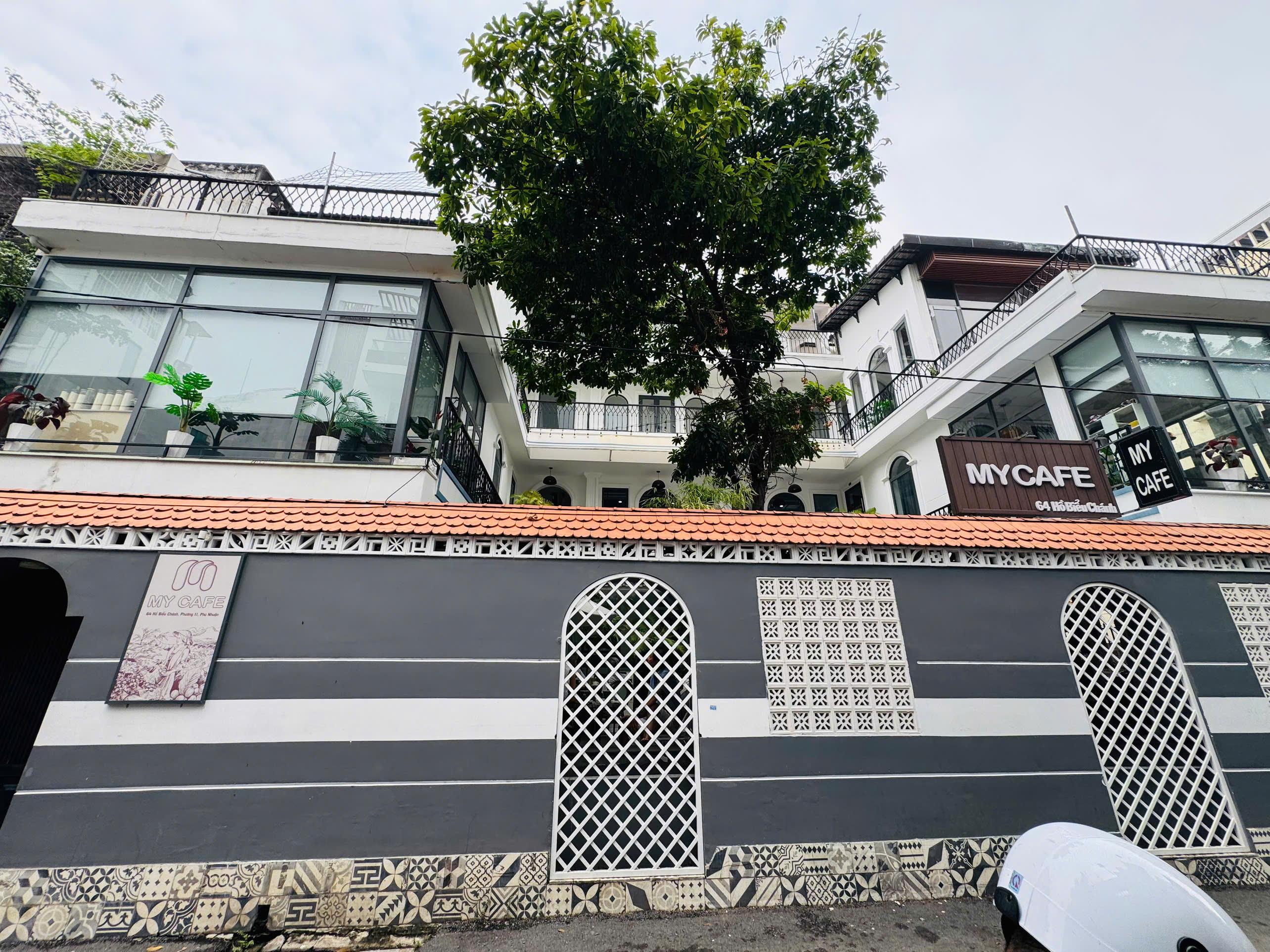 Cho Thuê Nhà Mặt Tiền 64 Hồ Biểu Chánh, Phường 11, Quận Phú Nhuận – Diện Tích 25x15m – Trệt 2 Lầu