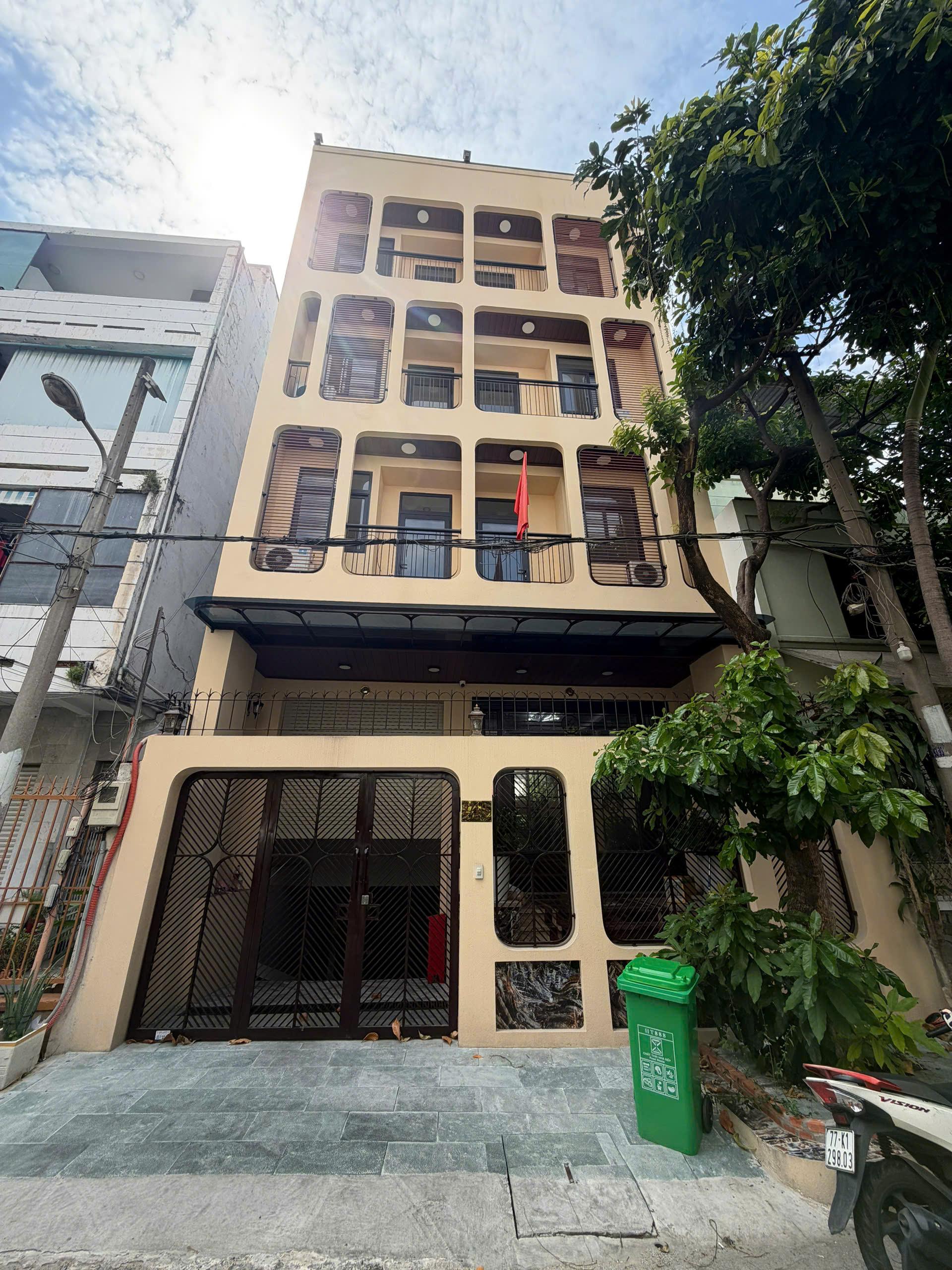 Cho Thuê Tòa Nhà 271/5 Nguyễn Trọng Tuyển, Phường 10, Quận Phú Nhuận – 14 Phòng Riêng